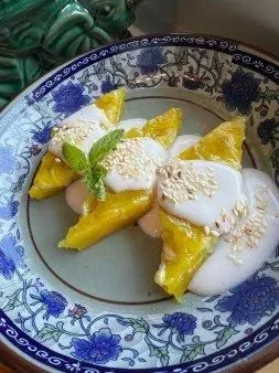 Banh Chuoi Hap-Steamed Banana Cake