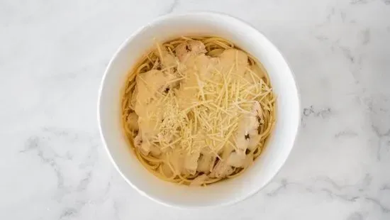 Medium Chicken Alfredo