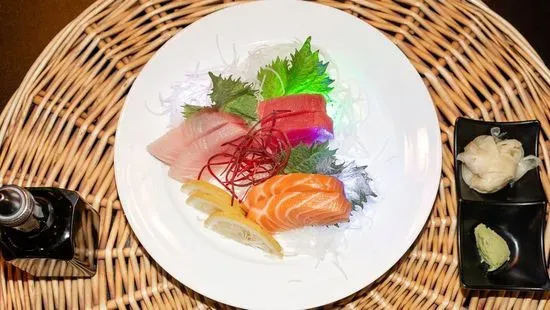 Sashimi Starter (6pcs)