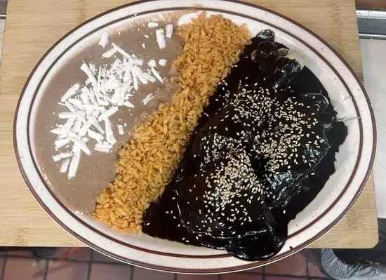 Pollo Con Mole