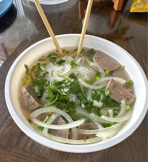 Pho Bo Vien (Meatballs)