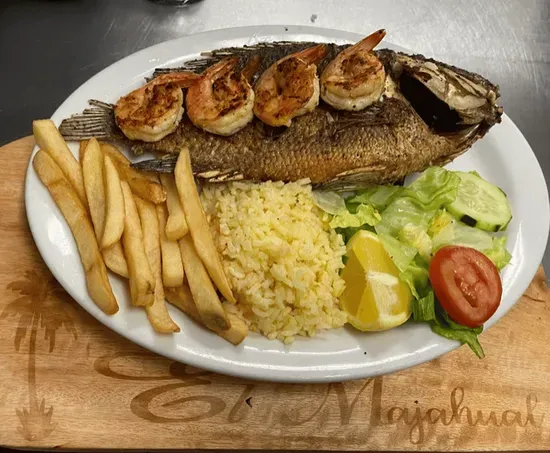 Mojarra con Camarones / Fried Tilapia & Shrimp