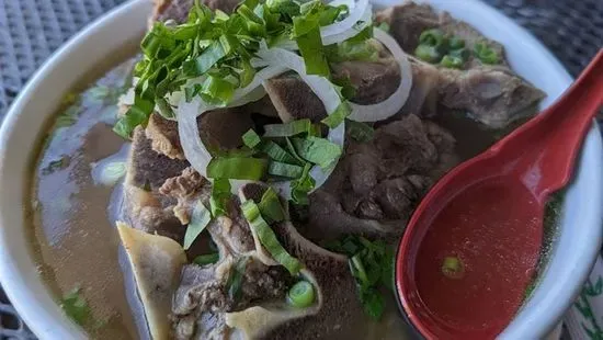 19. Phở LB (large size only)