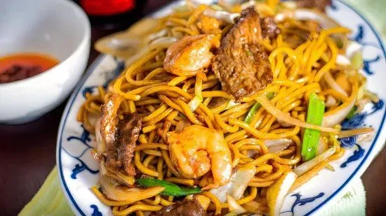 House Chow Mein