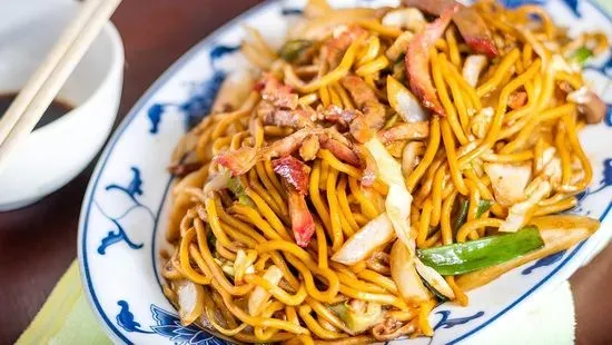 BBQ Pork Chow Mein