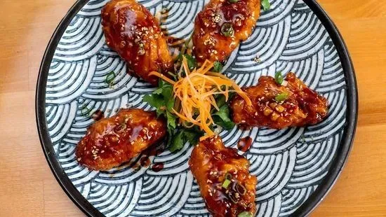 R3. Sweet and Spicy Chicken Wings