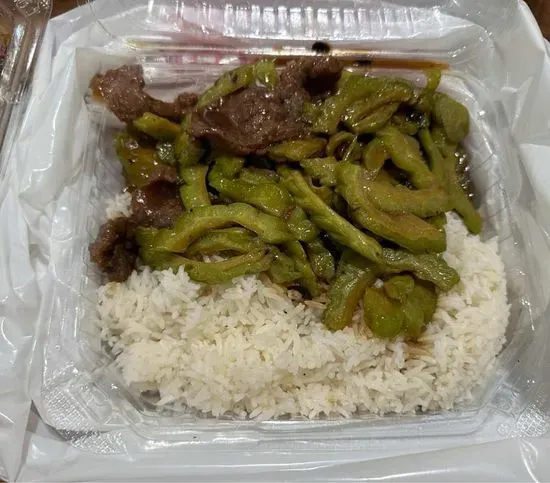 Bittermelon Beef Over Rice/苦瓜牛肉饭