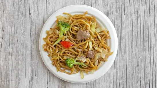 菜远牛肉炒面 / Beef Chow Mein with Tender Green