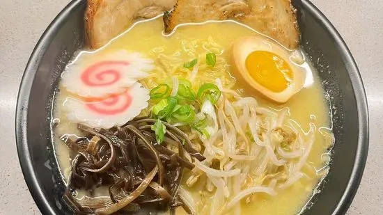 Shio Garlic Ramen