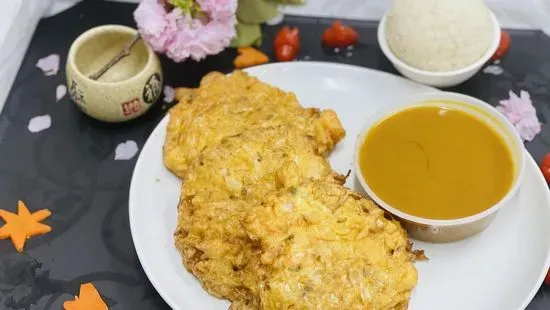 C3. Chicken or Roast Pork Egg Foo Young