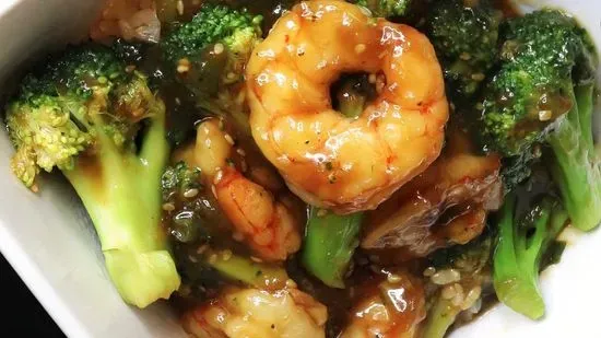 C21. Shrimp with Broccoli