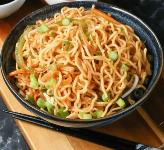 Veg Hakka Noodles