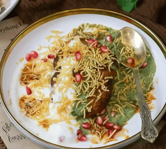 Aloo Tikki Chaat