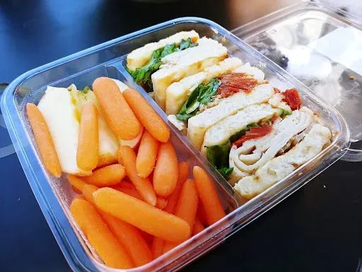 Eggs & Cheddar Protein Box