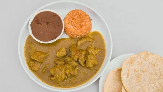 Pollo en Mole / Chicken in Mole