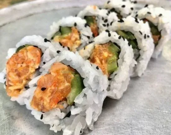 Spicy Salmon Roll