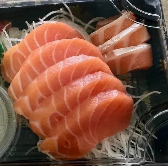 Salmon Sashimi (5pcs)