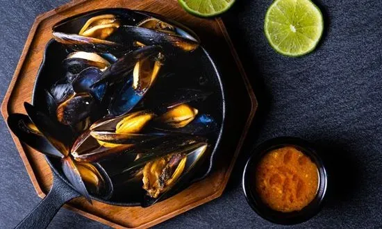 Black Mussel Boil