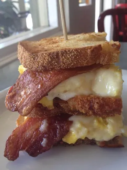 Bacon & Egg Sandwich (1)