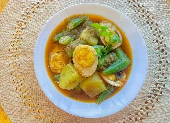 Egg Curry with Vegetables