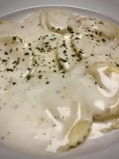Kid's Ravioli with Alfredo