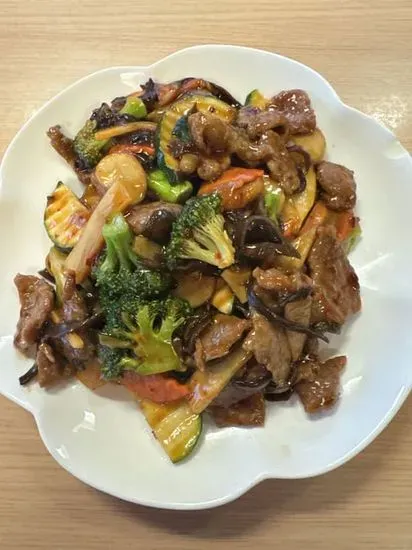 452. Beef with Garlic Sauce