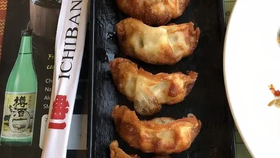 Gyoza