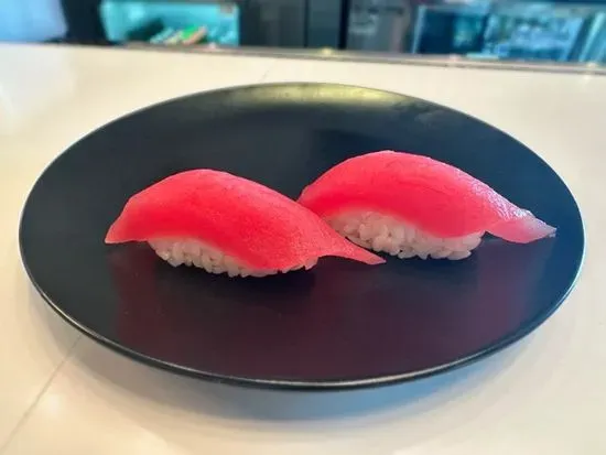 Tuna Nigiri (2pcs)