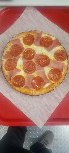 Pizza De Peperoni