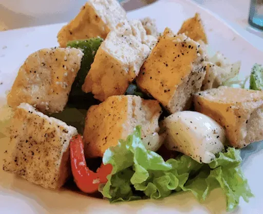 Crispy Salt & Pepper Tofu (Tofu Rang Muoi)