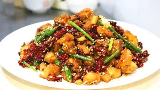 C12. Dry Stir-Fried Spicy Chicken (Spicy) C12.干煸辣子鸡(辣)