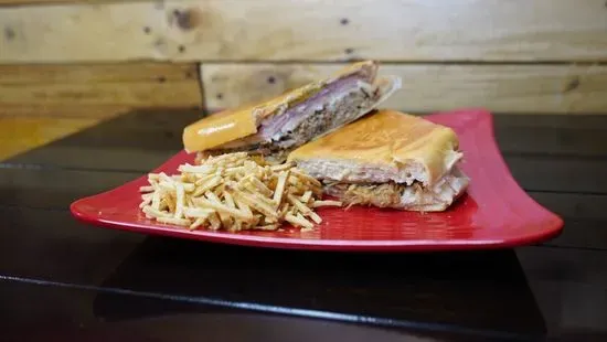 Sándwich Cubano / Cuban Sandwich