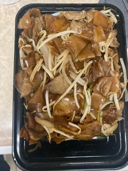 Beef Chow Fun   干炒牛河
