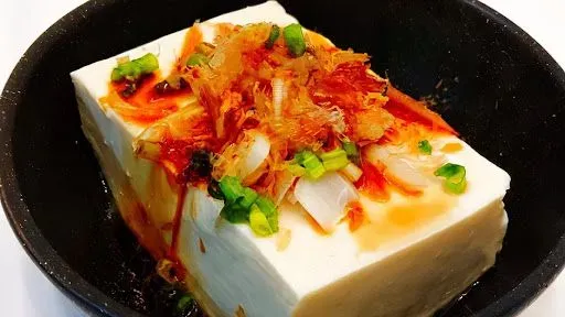 Hiyayakko - Japanese Cold Tofu 