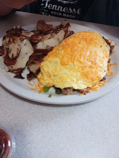 STEAK OMLET