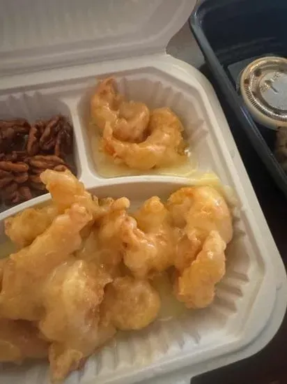 C12. Honey Walnut Prawns