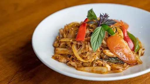 Drunken Noodles