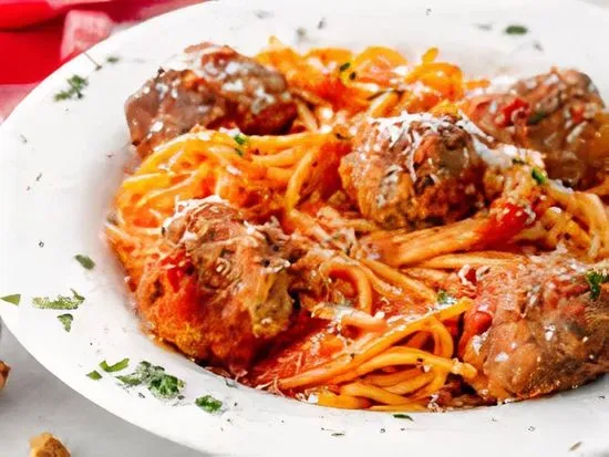 Spaghetti w/Homemade Meatballs