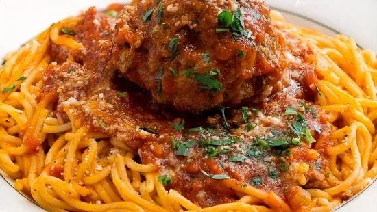 To-Go Spaghetti with Giant Meatball