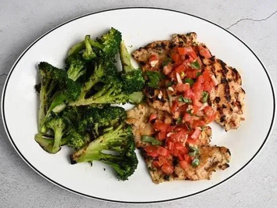 Grilled Chicken & Broccoli