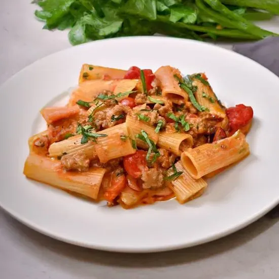 Large Rigatoni & Italian Sausage