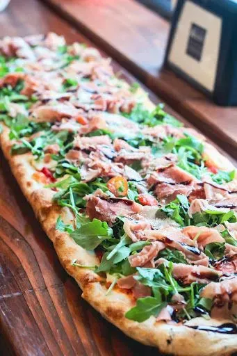 Tricolore Pizza