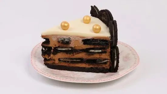 Black Cookies Cake slice