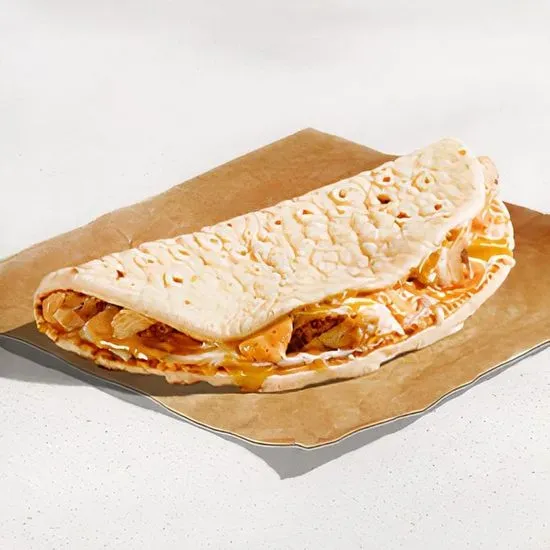 3 Cheese Chicken Flatbread Melt