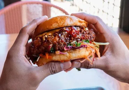 Pete's Hot Chicken Sandwich