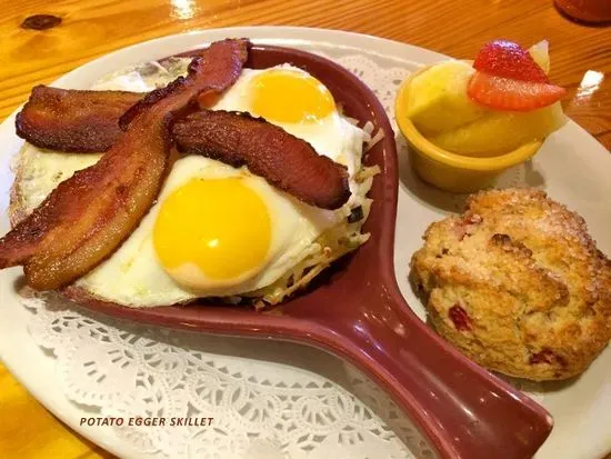 Potato Egger Skillet