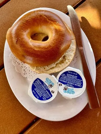 Bagel w/ Cream Cheese