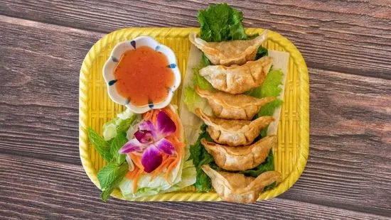 Japanese Gyoza (6 Pcs)