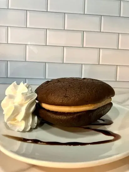 Peanut Butter Whoopie Pie