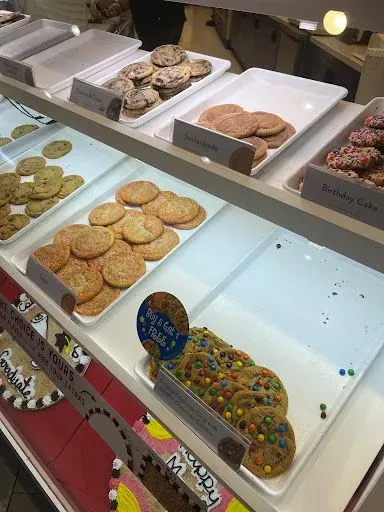 COOKIE DOUGH SURPRISE